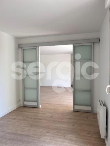 Location 4 Pieces 83 60200 Compiegne 43 0563 01 0010