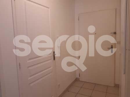 Location 3 Pieces 72 44400 Reze 82 0675 02 0029