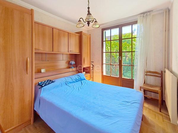 Maison de plain pied 4 pièce(s) GOUVIEUX 93 m2