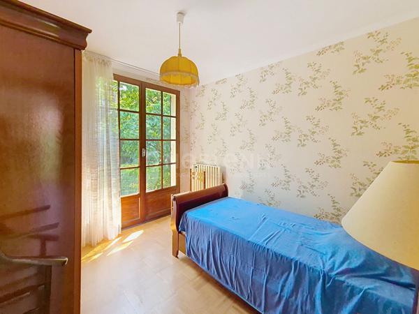 Maison de plain pied 4 pièce(s) GOUVIEUX 93 m2