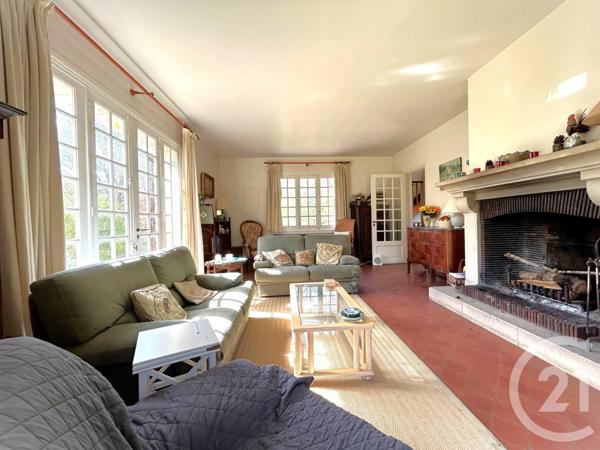 Maison à vendre  8 pièces - 187,20 m2 ETAMPES - 91