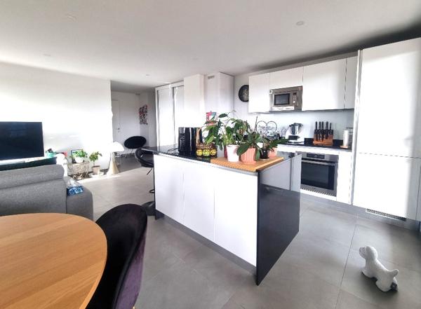 T3  Launaguet centre  DERNIER ETAGE