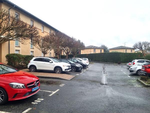 T3  Launaguet centre  DERNIER ETAGE