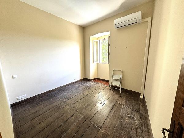 APPARTEMENT 3 PIÈCES Castellare Di Casinca (20213)