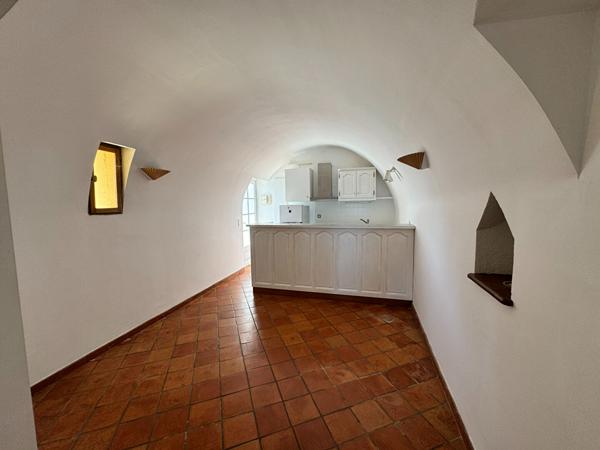APPARTEMENT 3 PIÈCES Castellare Di Casinca (20213)