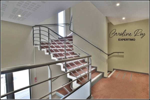 Basse-Goulaine (44115) EXCLUSIVITÉ Centre-bourg de Basse-Goulaine - Appartement T3 récent avec extérieurs et stationnements.