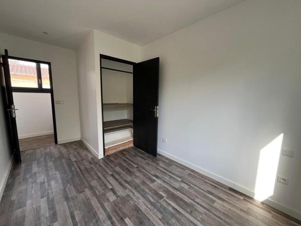 Maison à louer 900 € CC Valence 4 p 133 m² DPE C