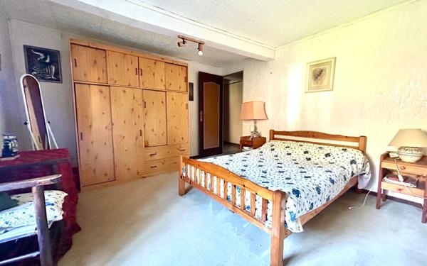 Maison à vendre    6 pièces •  Belgentier