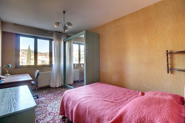 À VENDRE EN EXCLUSIVITÉ ! DRAGUIGNAN Appartement T5 de 110 m² avec balcons en plein coeur de ville