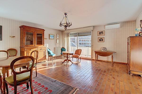 À VENDRE EN EXCLUSIVITÉ ! DRAGUIGNAN Appartement T5 de 110 m² avec balcons en plein coeur de ville