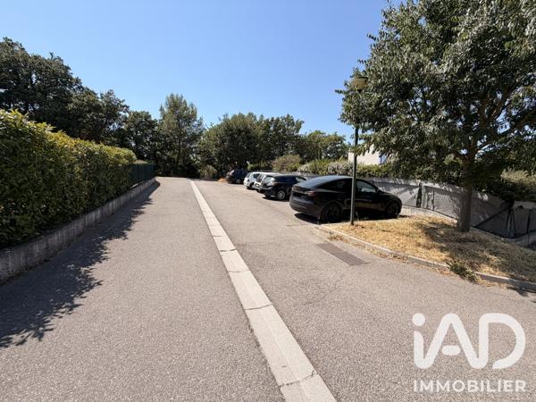 Maison à vendre 5 pièces 100 m² La Roque-d'Anthéron