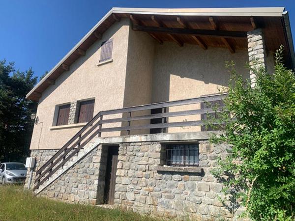 Maison Seyne 8 pièce(s) 98 m2