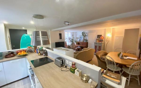 Appartement à vendre    3 pièces •  Épône