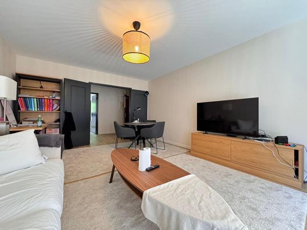 A LOUER : T3 à LILLE • • 1 990 € CC • Réf. 6000
