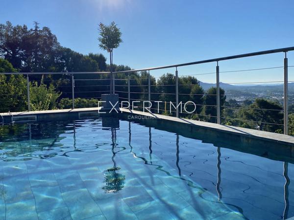 La Valette-du-Var (83160) Villa rénovée avec belles prestations et vue panoramique jusqu'à la mer