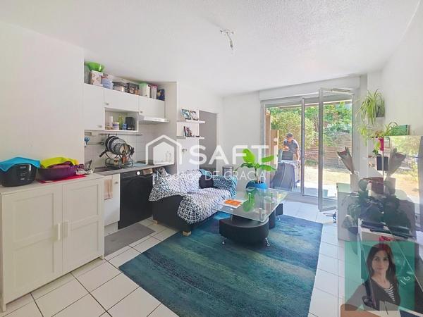 Appartement T2 avec petit extérieur dans résidence vendu loué 05/2028