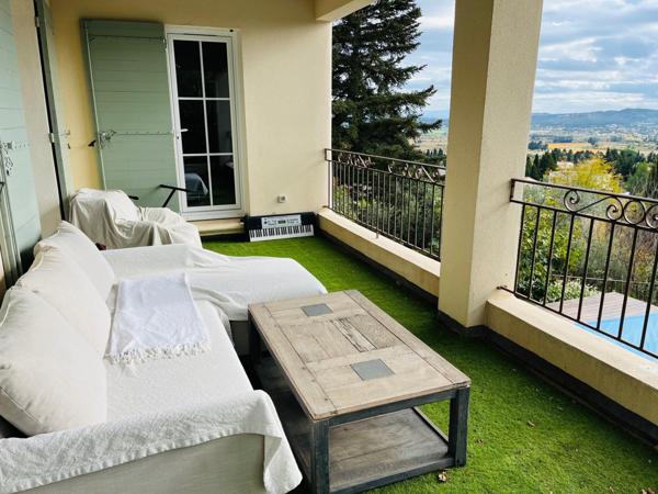 Magnifique maison provençale avec vue panoramique