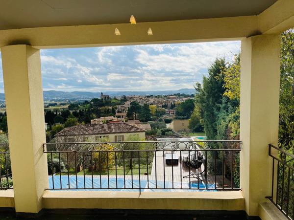 Magnifique maison provençale avec vue panoramique
