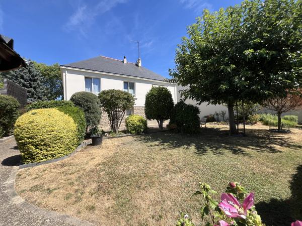 Maison 4 chambres, terrain clos, avec T3 à Vendre – VANNES