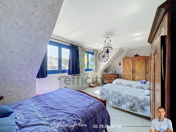 Maison
         5 pièces
        - 90 m² 299 000 € *