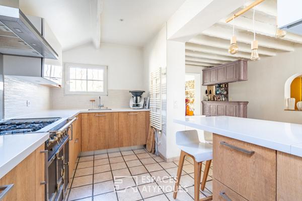 Maison familiale dans le centre de Plaisir