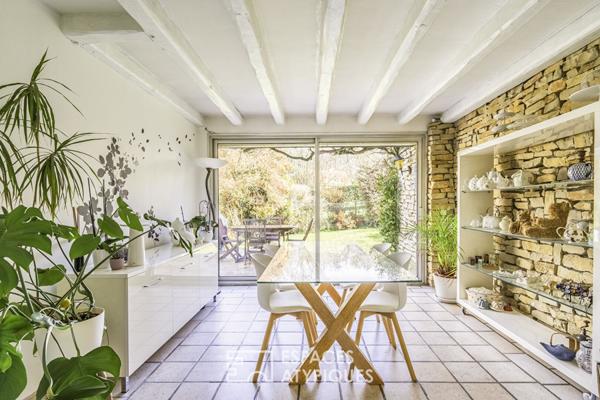 Maison familiale dans le centre de Plaisir