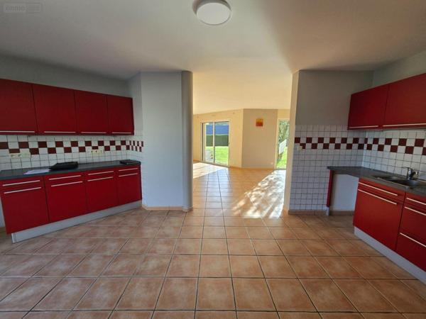 Maison rurale à louer à Saint-Jacut-les-Pins dans le Morbihan (56220), ref : G412