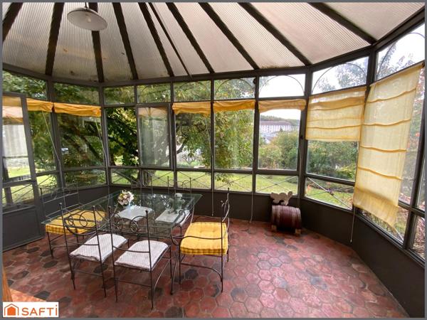 MAISON DE CHARME de 280 m2 , GRANDE MAISON POUR FAMILLE OU PROJET MAISON D'HÔTES , EMPLACEMENT IDEAL, ENVIRONNEMENT DE QUALITE