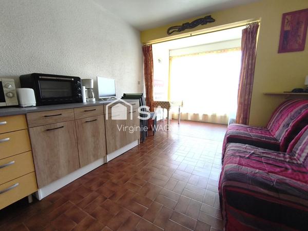 Studio très bon état - Parking et Cellier privatifs