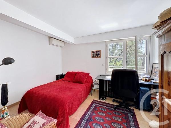 Maison à vendre  4 pièces - 164 m 2   PRADES LE LEZ  - 34