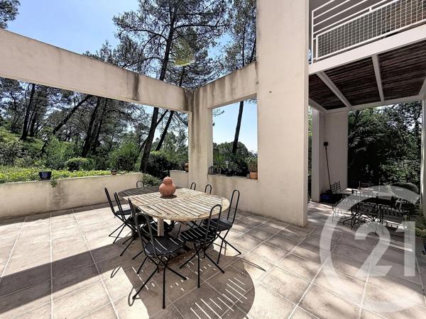 Maison à vendre  4 pièces - 164 m 2   PRADES LE LEZ  - 34
