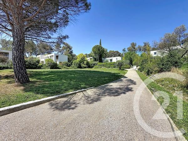 Maison à vendre  4 pièces - 164 m 2   PRADES LE LEZ  - 34