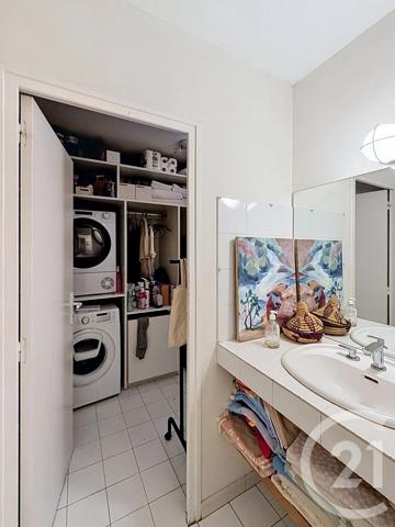 Maison à vendre  4 pièces - 164 m 2   PRADES LE LEZ  - 34