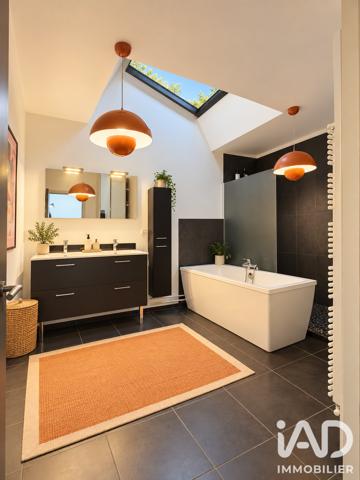 Maison à vendre 5 pièces 210 m² Amiens