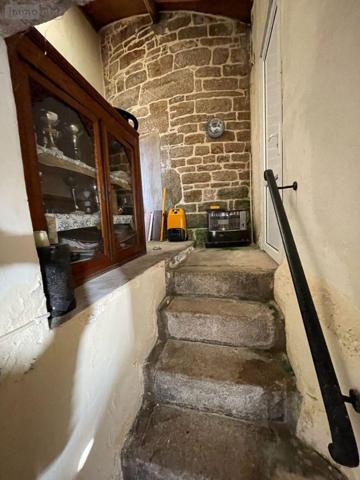 Maison à restaurer à vendre à Saint-Pol-de-Léon dans le Finistère (29250), ref : 25463   
Centre ville