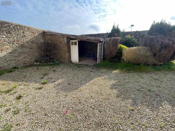 Maison à restaurer à vendre à Saint-Pol-de-Léon dans le Finistère (29250), ref : 25463   
Centre ville