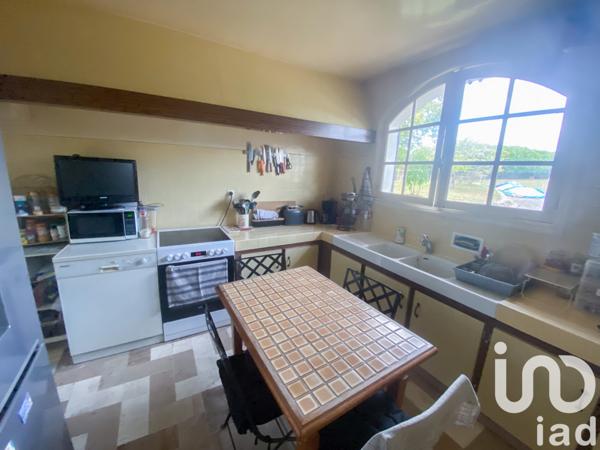 Maison à vendre 6 pièces 143 m² Neuilly-Saint-Front