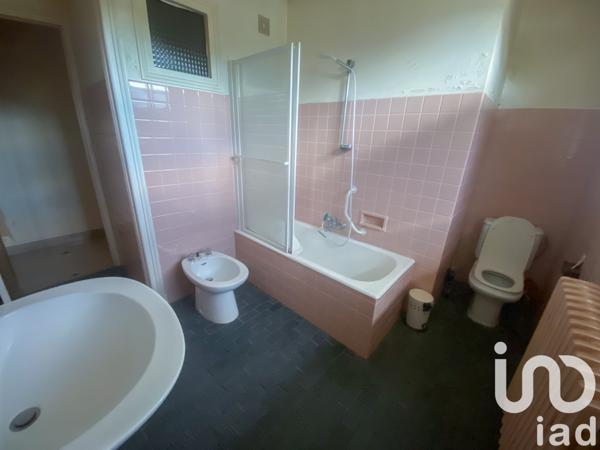 Maison à vendre 6 pièces 143 m² Neuilly-Saint-Front