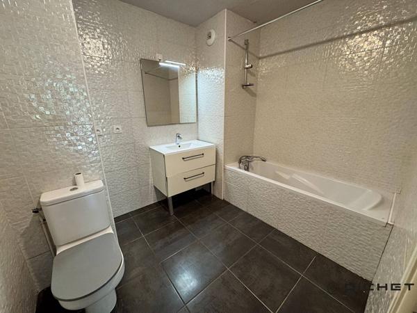 Appartement 2 pièces 45 m² MERIGNAC - 33700