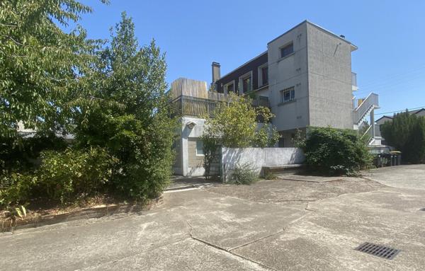 Local Commercial de 187 m²