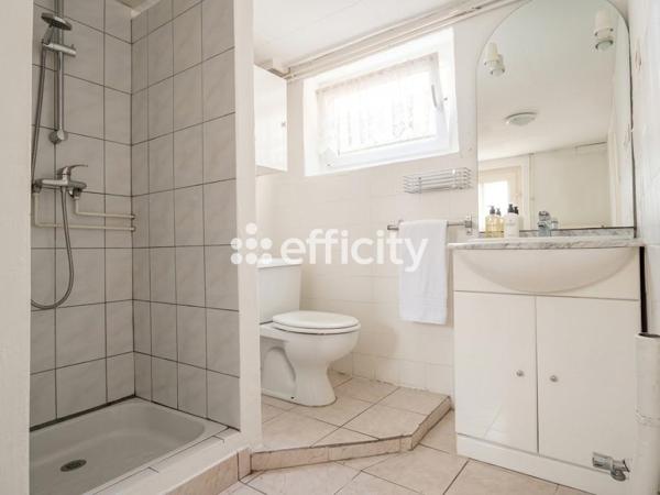 Maison
         4 pièces
        - 72 m² Exclusivité 135 000 € *