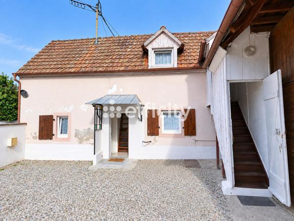 Maison
         4 pièces
        - 72 m² Exclusivité 135 000 € *