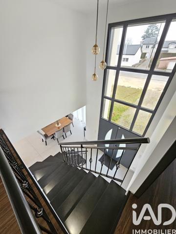 Maison à vendre 5 pièces 156 m² Cosnes-et-Romain