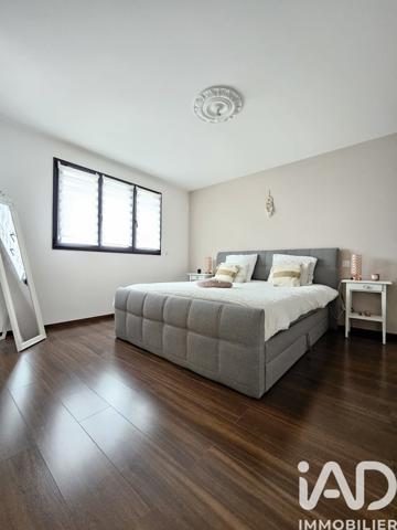 Maison à vendre 5 pièces 156 m² Cosnes-et-Romain