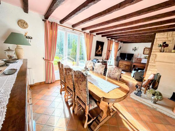 Maison 11 pièces, piscine intérieure