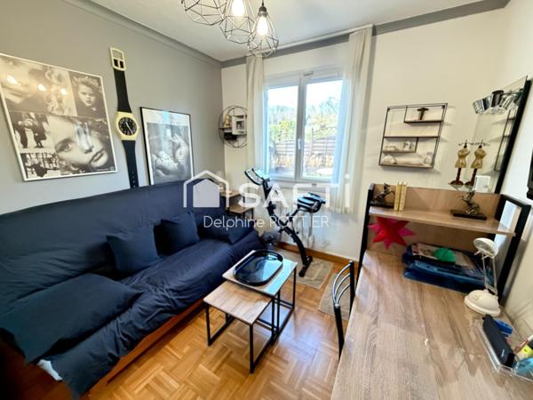 Maison 11 pièces, piscine intérieure