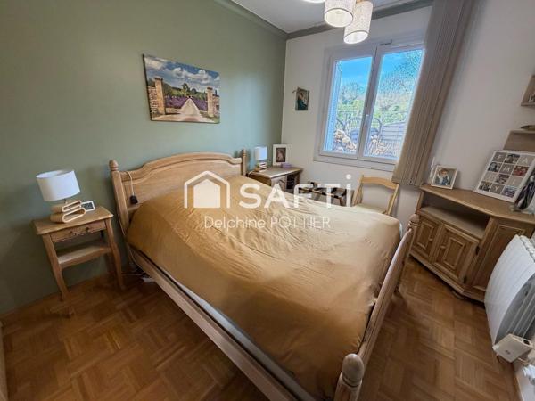 Maison 11 pièces, piscine intérieure