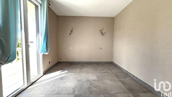 Maison 5 pièces de 145 m² à Beaumont-la-Ronce (37360)