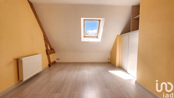 Maison 5 pièces de 145 m² à Beaumont-la-Ronce (37360)