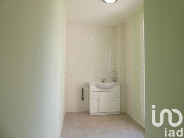 Maison à vendre 4 pièces 105 m² Névian